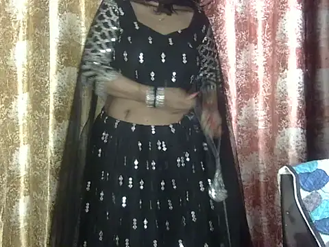 SEXY-MAHI- online show from 02/04/25, 06:27