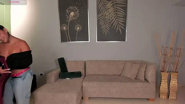 ToriCrossX online show from 03/20/25, 07:14