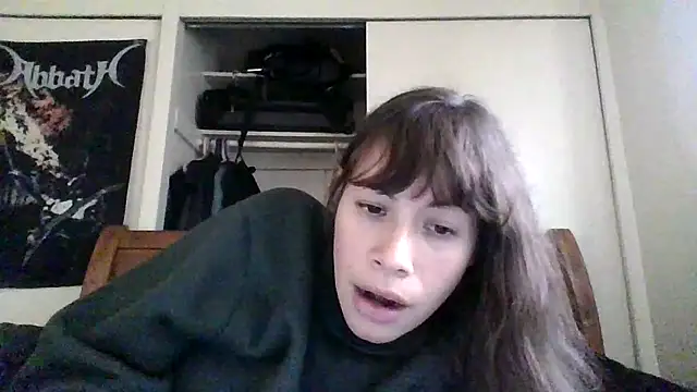 petitedoll29 online show from 12/06/24, 11:03