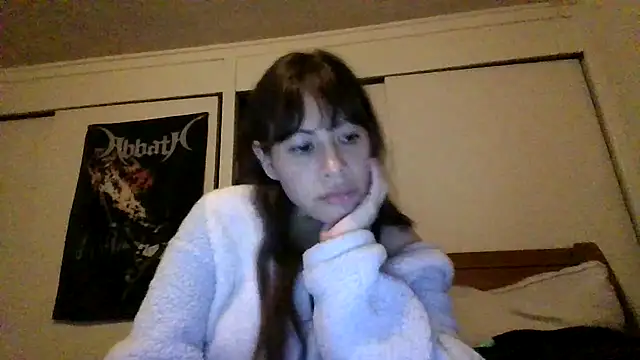 petitedoll29 online show from 12/17/24, 01:39