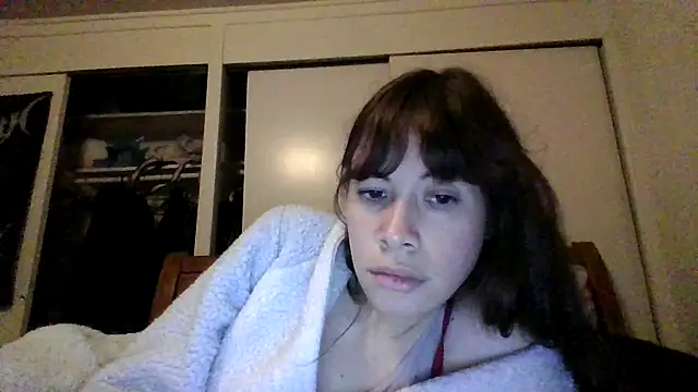 petitedoll29 online show from 12/29/24, 01:02