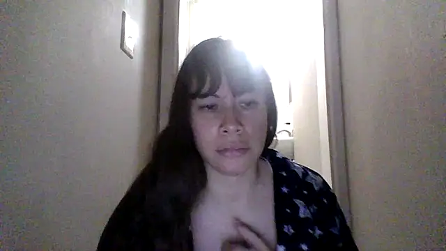 petitedoll29 online show from 12/01/25, 08:47