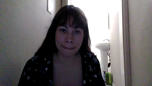 petitedoll29 online show from 12/16/25, 12:15