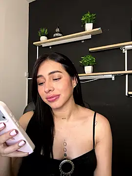 isabella jade online show from 01/17/26, 09:07