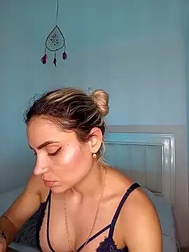 ASHLEY BLAIR online show from 12/31/24, 10:45