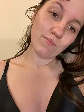 Nicole-Ray online show from 12/22/24, 10:58