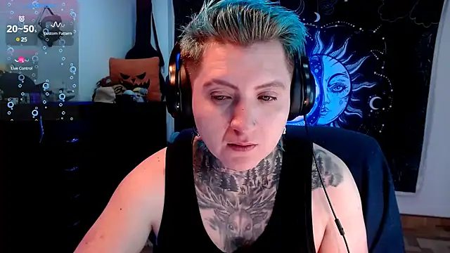 Marieblueeyes online show from 02/15/25, 03:42