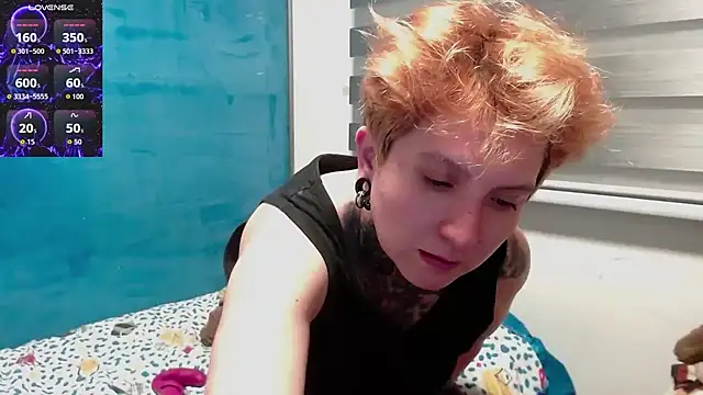 Marieblueeyes online show from 12/05/25, 12:19