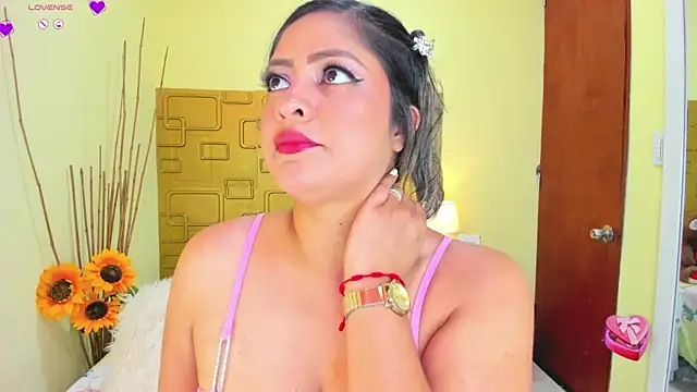 Julia Haye online show from 01/28/25, 05:00