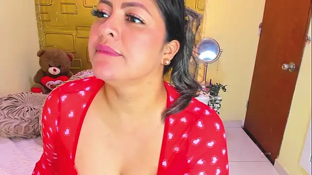 Julia Haye online show from 03/21/26, 08:19