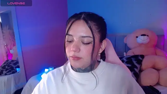 kim blake online show from 12/17/24, 02:11