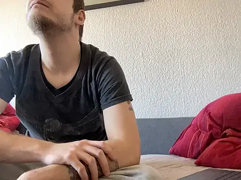 Drachenfeuer online show from 03/19/25, 12:45