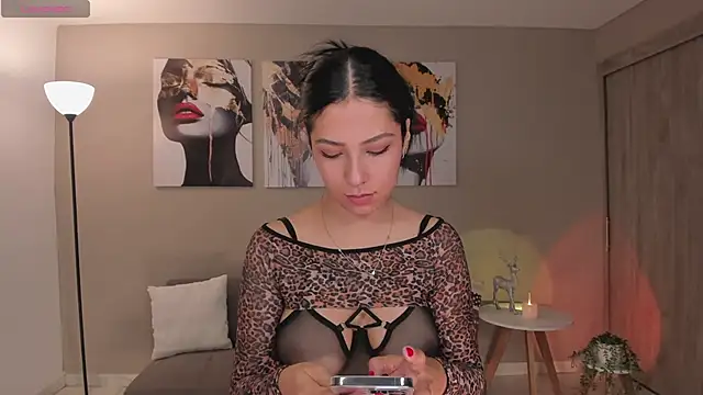 LilaWest online show from 04/11/26, 02:32