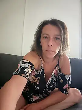 Oriane Jackson online show from 07/17/26, 10:33