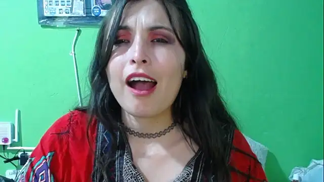 Alexandrasaenz online show from 01/28/25, 02:00