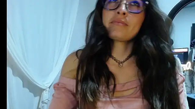 Alexandrasaenz online show from 09/13/25, 01:27