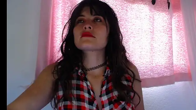 Alexandrasaenz online show from 10/22/25, 09:36