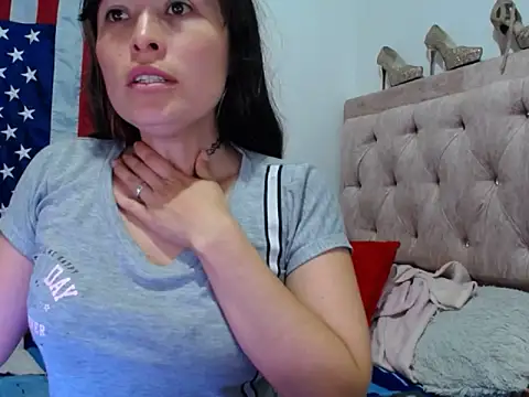 Snapshot of Alexandrasaenz chatting on 06/12/26, 09:03 Alexandrasaenz online show from 06/12/26, 09:03