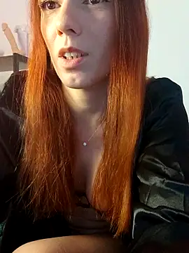 clara-francaise online show from 02/13/26, 04:25