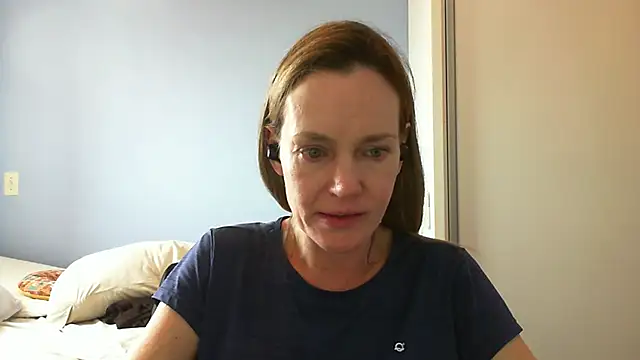 Annylove1 online show from 10/06/25, 03:53