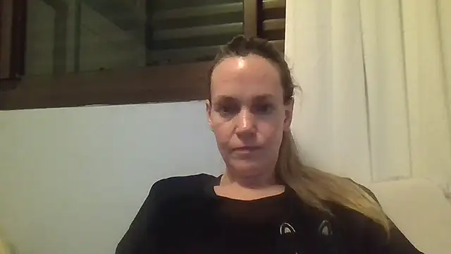 Annylove1 online show from 10/08/25, 12:19