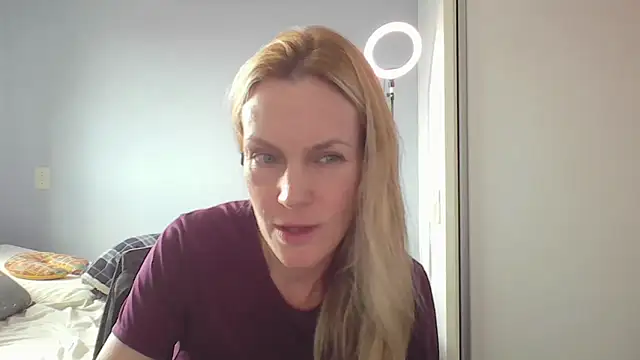 Annylove1 online show from 04/03/26, 04:49