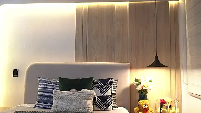 KalaBeckett  online show from 03/28/26, 11:43