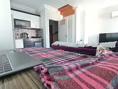 ALPHANDRE online show from 12/15/25, 07:34