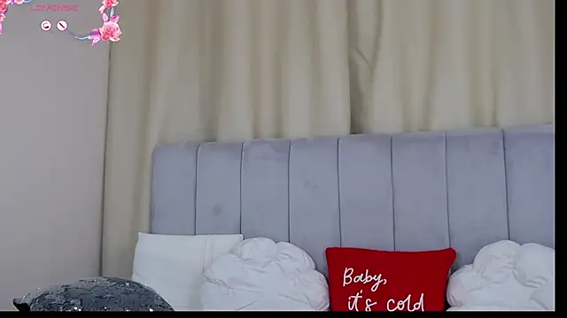 Barbie Blond  online show from 11/01/25, 07:10