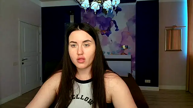 Snapshot of Roxie_Bradley chatting on 01/23/25, 10:11 Roxie Bradley online show from 01/23/25, 10:11