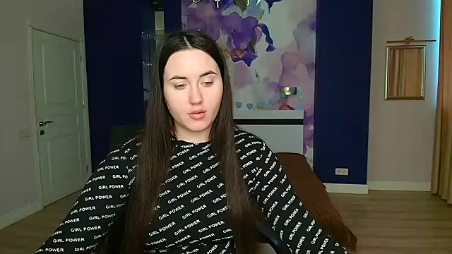 Snapshot of Roxie_Bradley chatting on 02/06/25, 06:51 Roxie Bradley online show from 02/06/25, 06:51