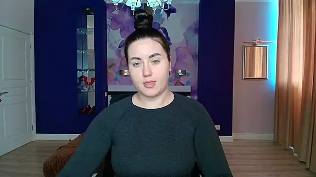 Snapshot of Roxie_Bradley chatting on 02/19/25, 10:34 Roxie Bradley online show from 02/19/25, 10:34