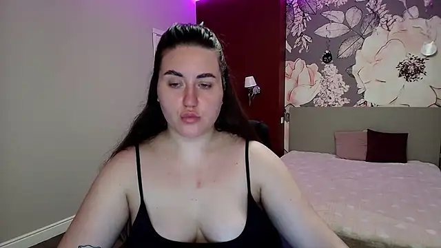 Roxie Bradley online show from 03/30/26, 05:41