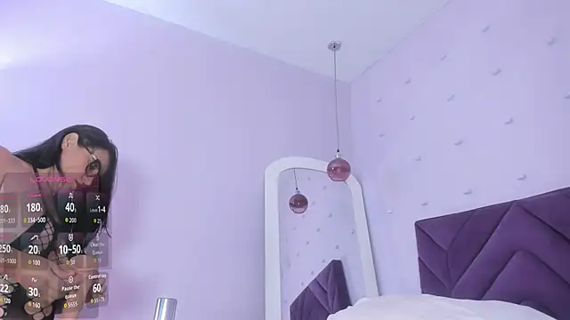 haileystone online show from 10/08/25, 11:41