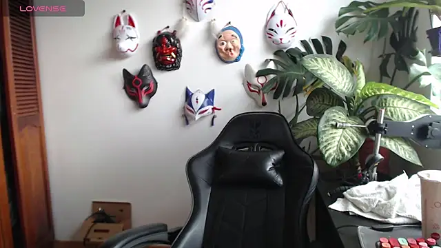 Snapshot of cat_salo chatting on 02/04/25, 09:41 cat salo online show from 02/04/25, 09:41