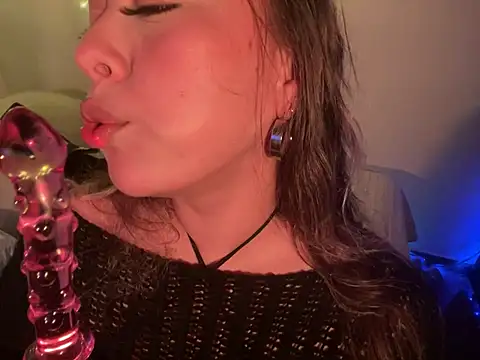 Im sophiie online show from 01/04/25, 05:58