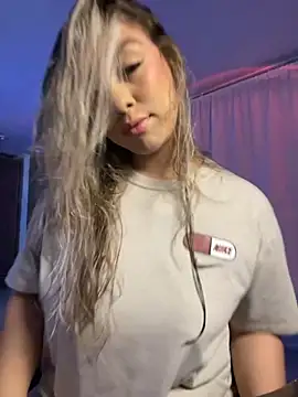 Im sophiie online show from 09/26/25, 06:39