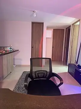 Im sophiie online show from 10/03/25, 06:32