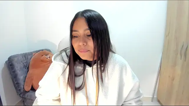 Ciara8 online show from 01/10/26, 06:48