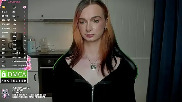 Snapshot of Lee_Loo chatting on 01/29/25, 04:52 Lee Loo online show from 01/29/25, 04:52