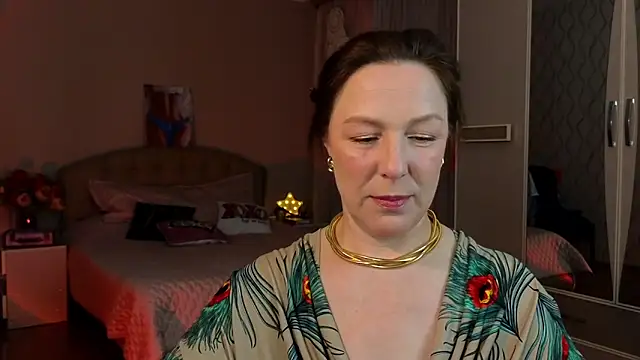 vanessawis  online show from 01/29/25, 12:01