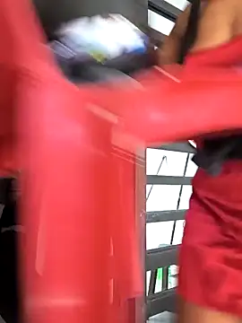 lady-rosse online show from 02/14/25, 08:48