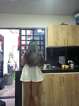 lady-rosse online show from 11/24/25, 03:34