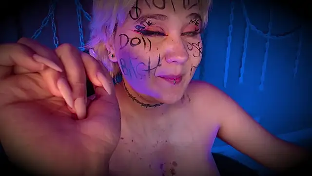 Laura takint online show from 02/28/25, 10:06