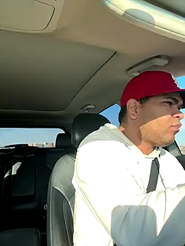 marhi32 online show from 11/14/25, 02:38