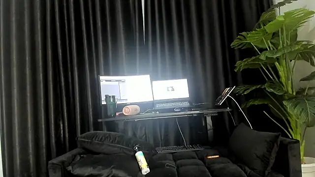 naughty bigass online show from 03/15/26, 03:23