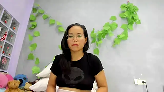 loveley jenny online show from 07/12/26, 06:37