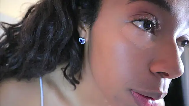 Valeriestyle online show from 03/20/26, 03:44