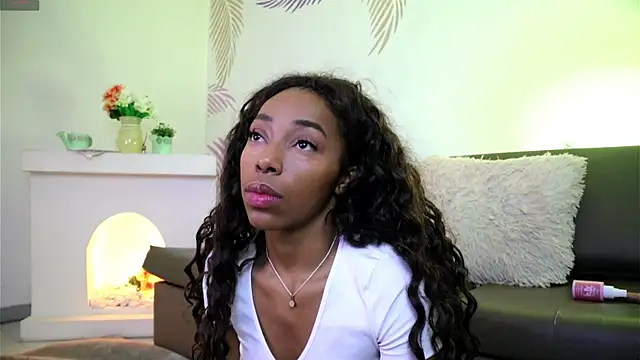 Valeriestyle online show from 04/04/26, 04:11