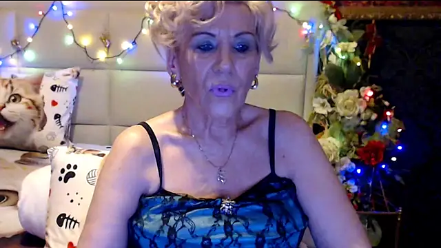 HappyWomanOn online show from 02/04/25, 10:43